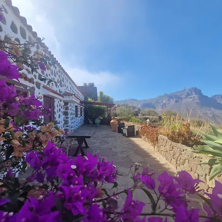 Mountain Hostel&house La Isa By Rose 테헤다